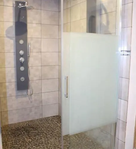 Maison Avec Jacuzzi Entre Océan&forêt Сasa de vacaciones *